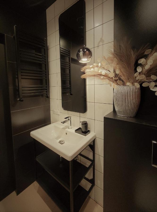 Park Apartament Z Duzym Tarasem - Proplace Gorzow Wielkopolski Ngoại thất bức ảnh
